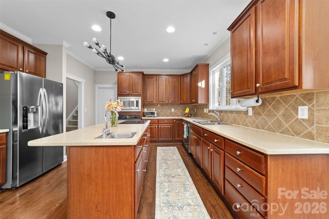 2905 Blackburn Drive, Waxhaw, NC 28173