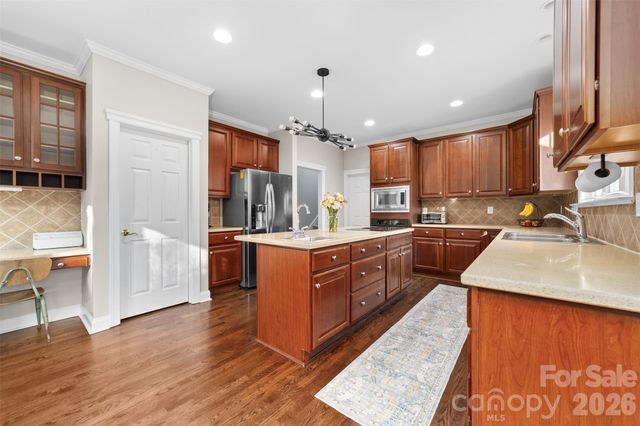 2905 Blackburn Drive, Waxhaw, NC 28173