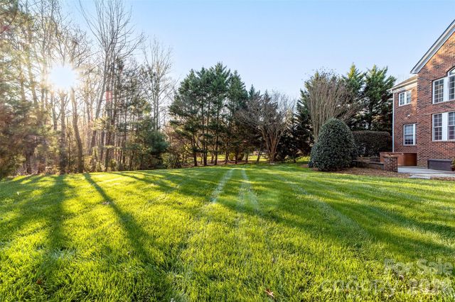 2905 Blackburn Drive, Waxhaw, NC 28173