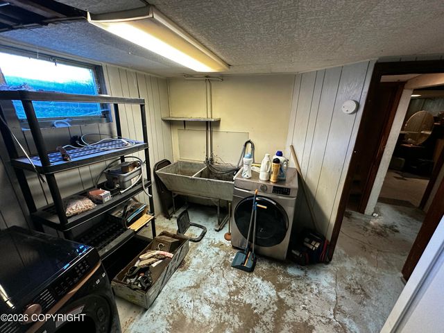 109 E Harvard Avenue, Anchorage, AK 99501