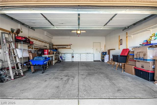 5911 Corbin Avenue, Las Vegas, NV 89122