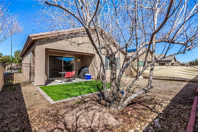 5911 Corbin Avenue, Las Vegas, NV 89122
