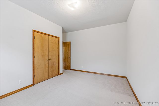 10209 E 89th Street N, Owasso, OK 74055
