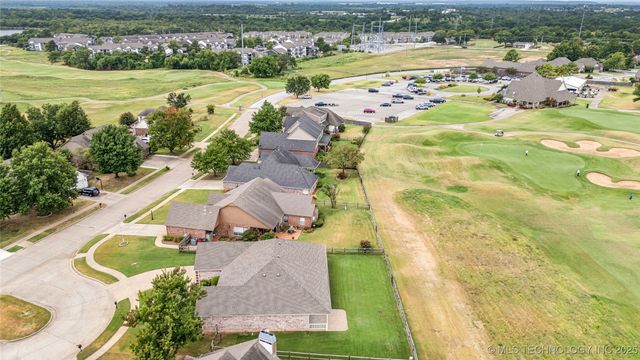10209 E 89th Street N, Owasso, OK 74055