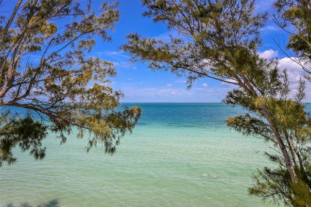 889 N SHORE DRIVE, Anna Maria, FL 34216