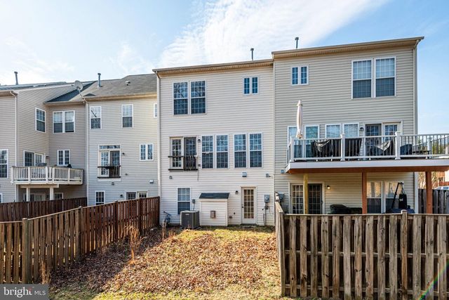 44 HUNTING CREEK LN, Stafford, VA 22556