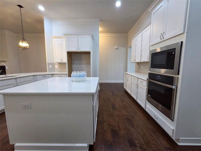 3898 Heirloom Loop Court, Buford, GA 30519
