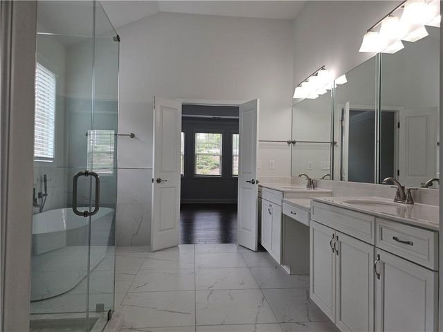 3898 Heirloom Loop Court, Buford, GA 30519