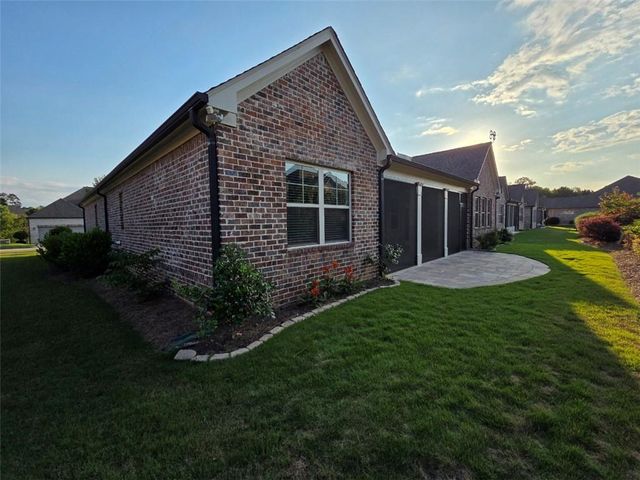 3898 Heirloom Loop Court, Buford, GA 30519