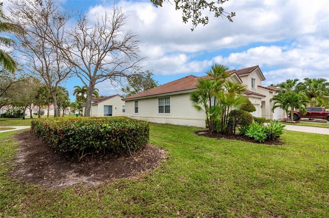 18823 SW 28th St, Miramar, FL 33029