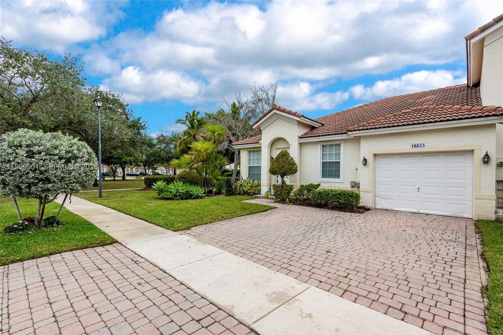18823 SW 28th St, Miramar, FL 33029