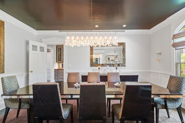 8 Ridgeview Circle, Armonk, NY 10504