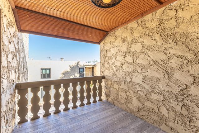 4950 N MILLER Road 337, Scottsdale, AZ 85251