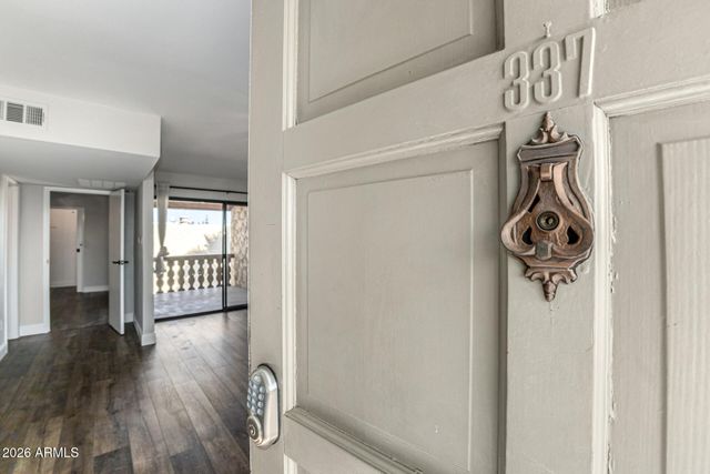 4950 N MILLER Road 337, Scottsdale, AZ 85251