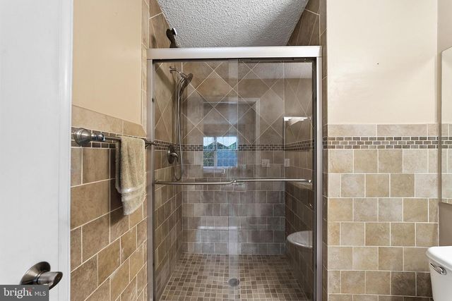 85 CHEVERNY CT, Hamilton, NJ 08619