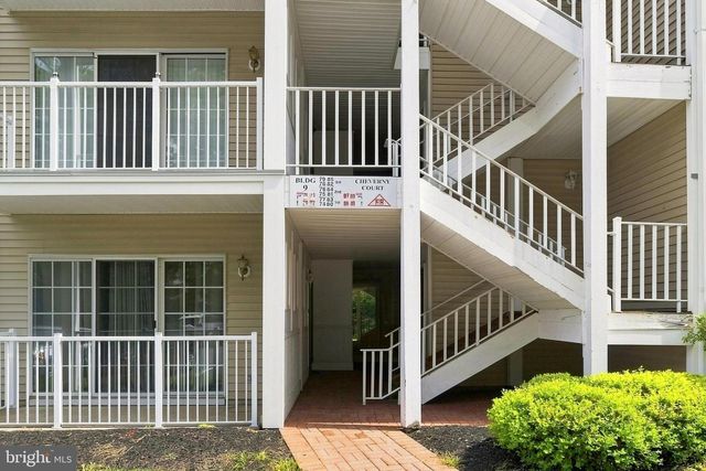 85 CHEVERNY CT, Hamilton, NJ 08619