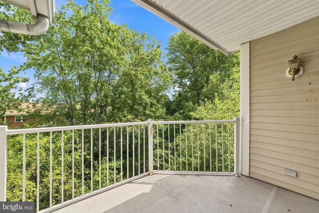 85 CHEVERNY CT, Hamilton, NJ 08619