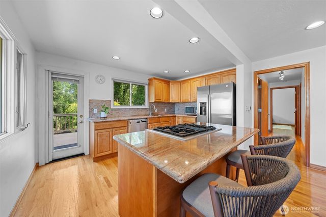 4536 119th Avenue SE, Bellevue, WA 98006