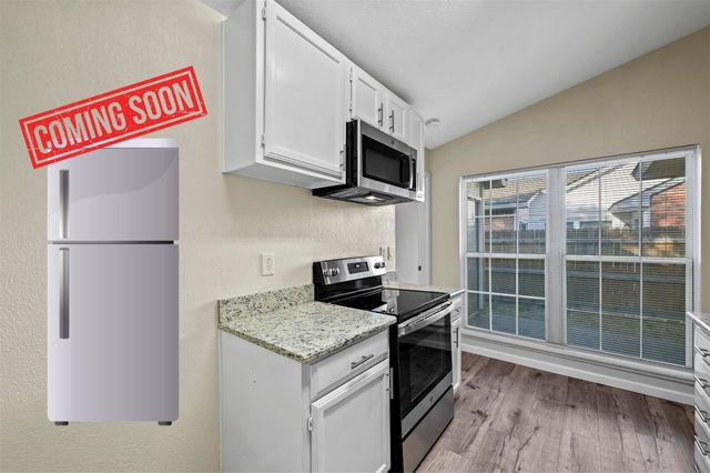 6005 Dooley Drive, The Colony, TX 75056
