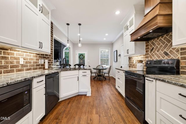 239 Tomahawk Drive, Clayton, NC 27520