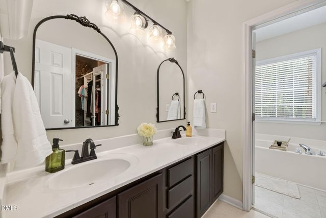 239 Tomahawk Drive, Clayton, NC 27520