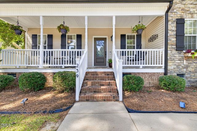 239 Tomahawk Drive, Clayton, NC 27520