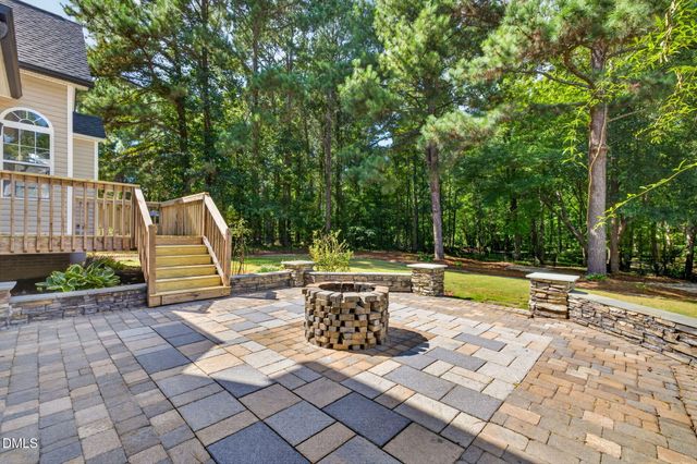 239 Tomahawk Drive, Clayton, NC 27520