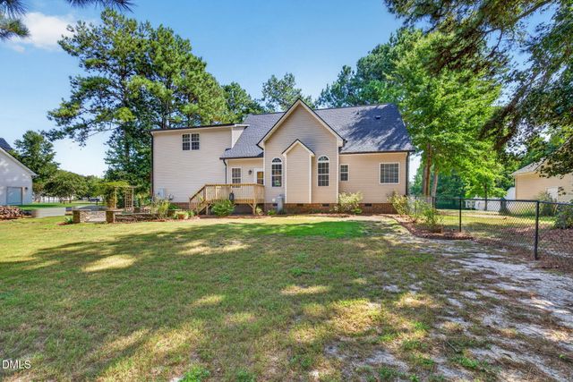 239 Tomahawk Drive, Clayton, NC 27520