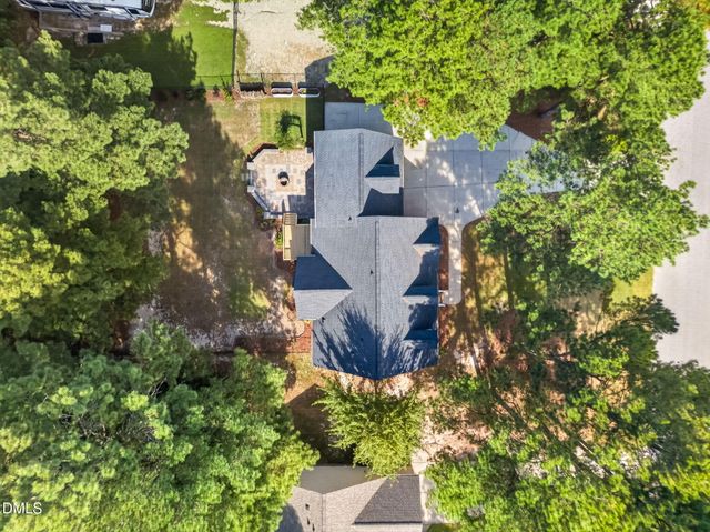 239 Tomahawk Drive, Clayton, NC 27520