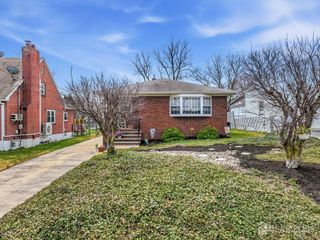 47 S Walnut Avenue, Iselin, NJ 08830