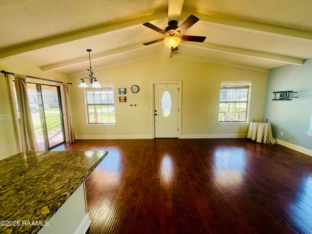 115 Bacon Lane, Carencro, LA 70520