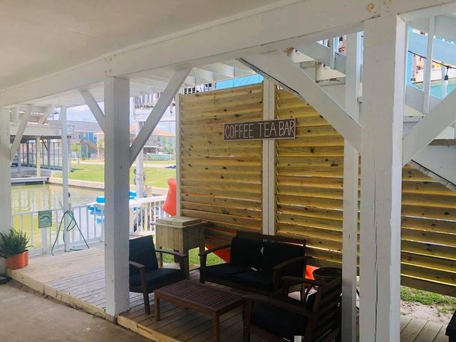 22104 Zapata Drive, Galveston, TX 77554