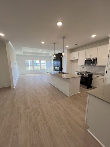 300 Strong Street, Columbia, TN 38401