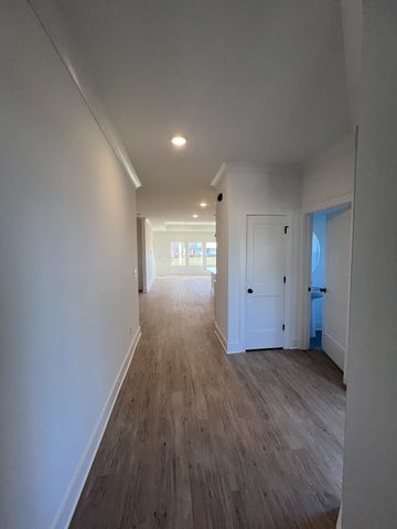 300 Strong Street, Columbia, TN 38401