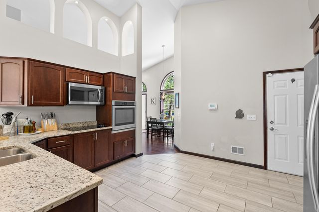 9632 Woodlawn Drive, Portage, MI 49002