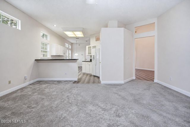 9508 SOUTHBROOK Drive, Jacksonville, FL 32256