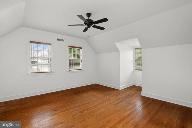 1205 LORE AVE, Wilmington, DE 19809