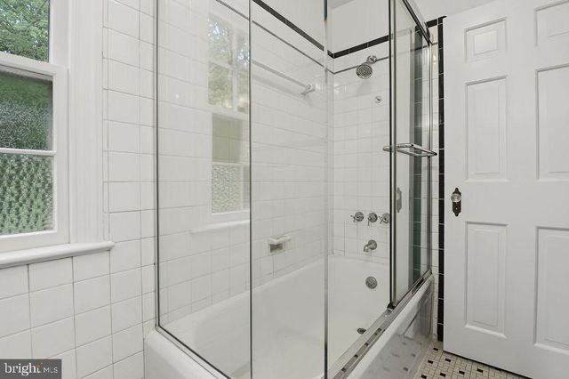 1205 LORE AVE, Wilmington, DE 19809