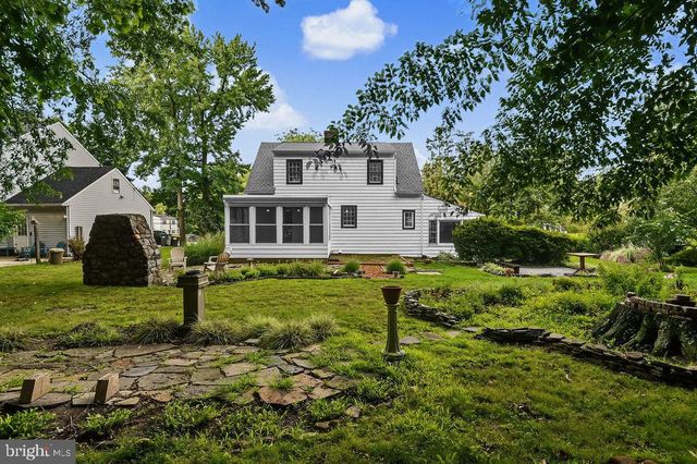 1205 LORE AVE, Wilmington, DE 19809