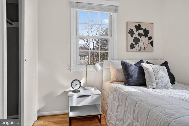 6015 TICONDEROGA CT, Burke, VA 22015