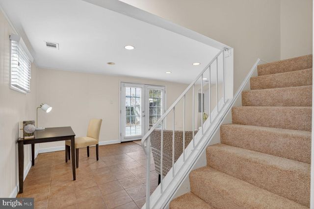 6015 TICONDEROGA CT, Burke, VA 22015