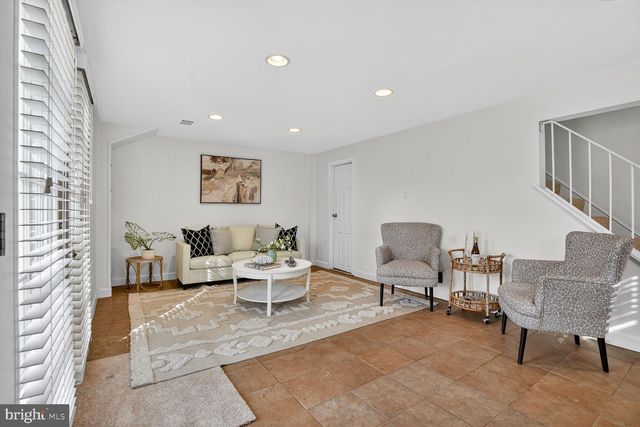 6015 TICONDEROGA CT, Burke, VA 22015