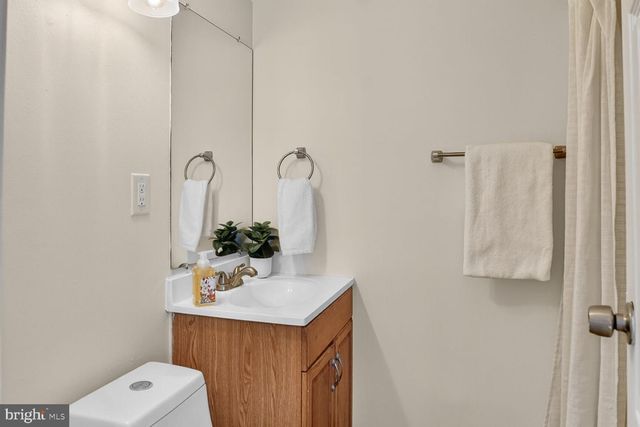 6015 TICONDEROGA CT, Burke, VA 22015