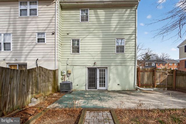 6015 TICONDEROGA CT, Burke, VA 22015