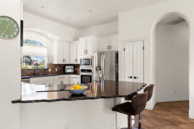 9608 Streamside DR, Austin, TX 78736