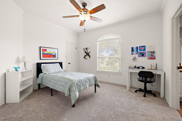 9608 Streamside DR, Austin, TX 78736