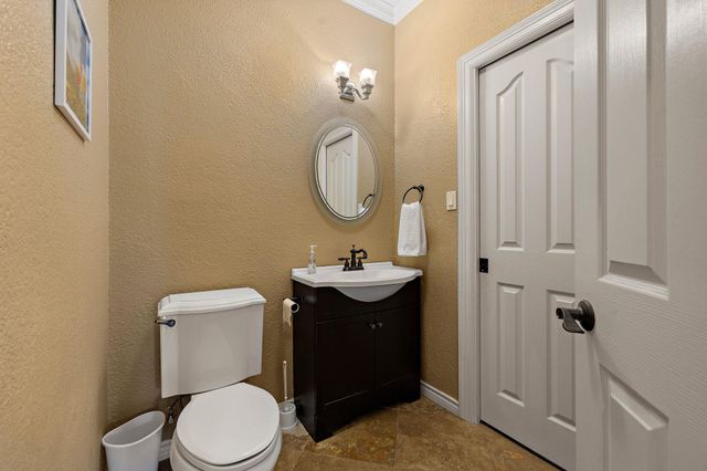 9608 Streamside DR, Austin, TX 78736