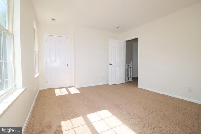 25 GRISTMILL LN, Laurel Springs, NJ 08021