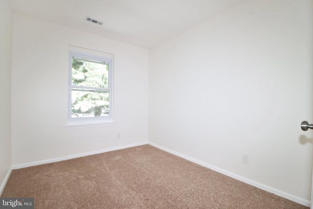 25 GRISTMILL LN, Laurel Springs, NJ 08021
