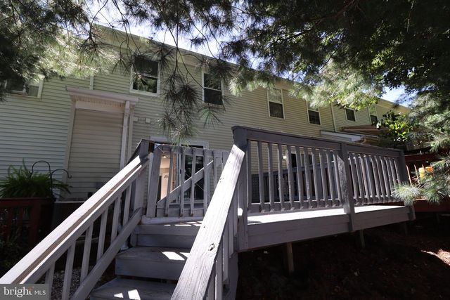 25 GRISTMILL LN, Laurel Springs, NJ 08021